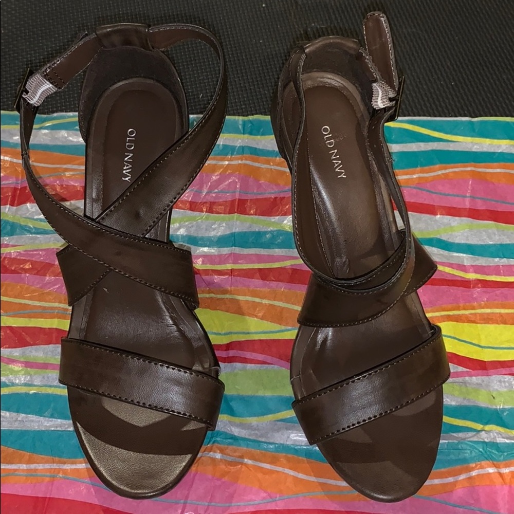 Brown strappy wedges